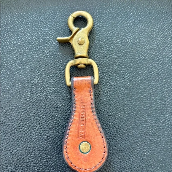 Rebecca Ray Equestrian Leather Key Holder - Picture 2 of 5
